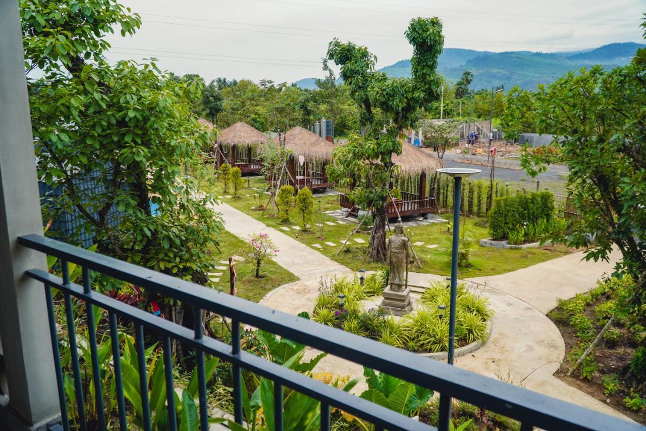 Kampot Tropical Village Buitenkant foto