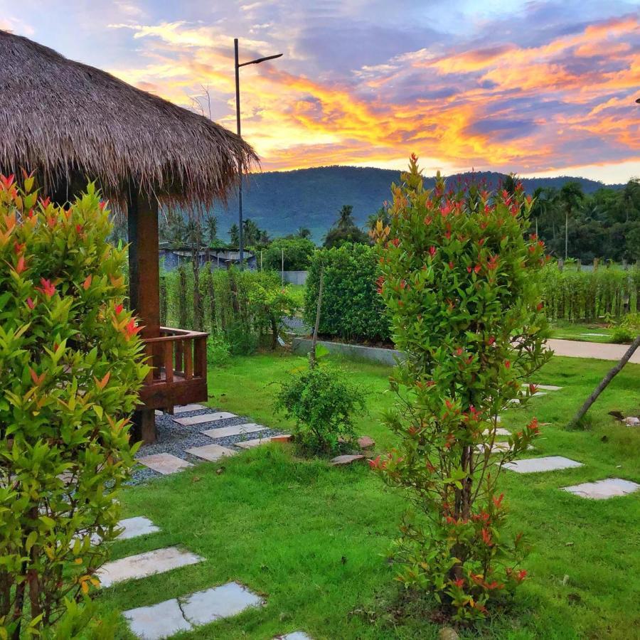 Kampot Tropical Village Buitenkant foto